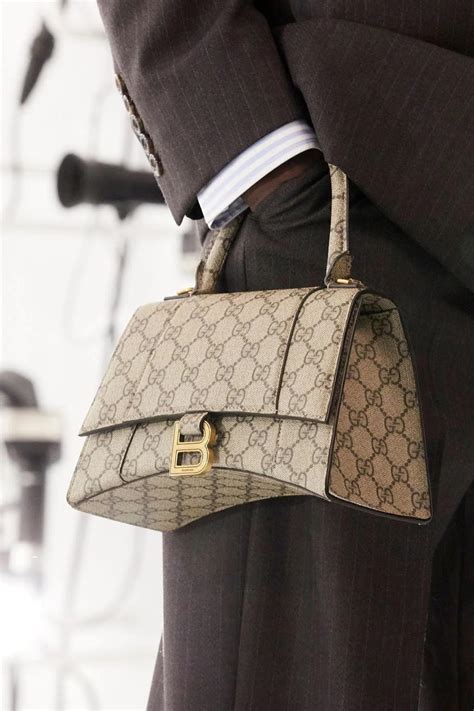 gucci per balenciaga borsa|Gucci and Balenciaga collaboration.